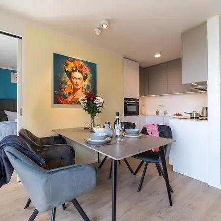 Apartment Mehrmeer Dg Mit Sauna Fitness, Naturteich