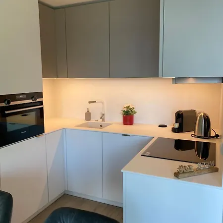 Mehrmeer Dg Mit Sauna Pool Fitness * Sassnitz