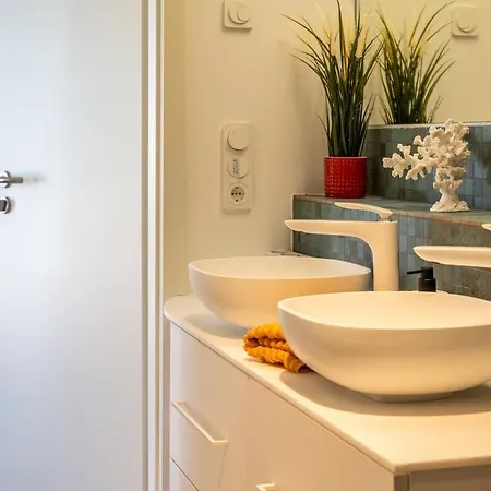 Mehrmeer Dg Mit Sauna Fitness, Naturteich Apartment Sassnitz